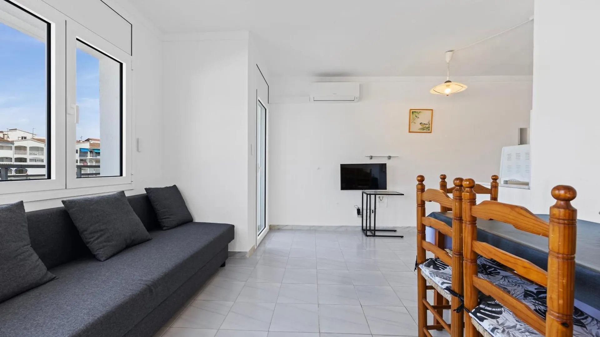 Apartamento B Frente Al Canal Con Terraza エンプリアブラバ